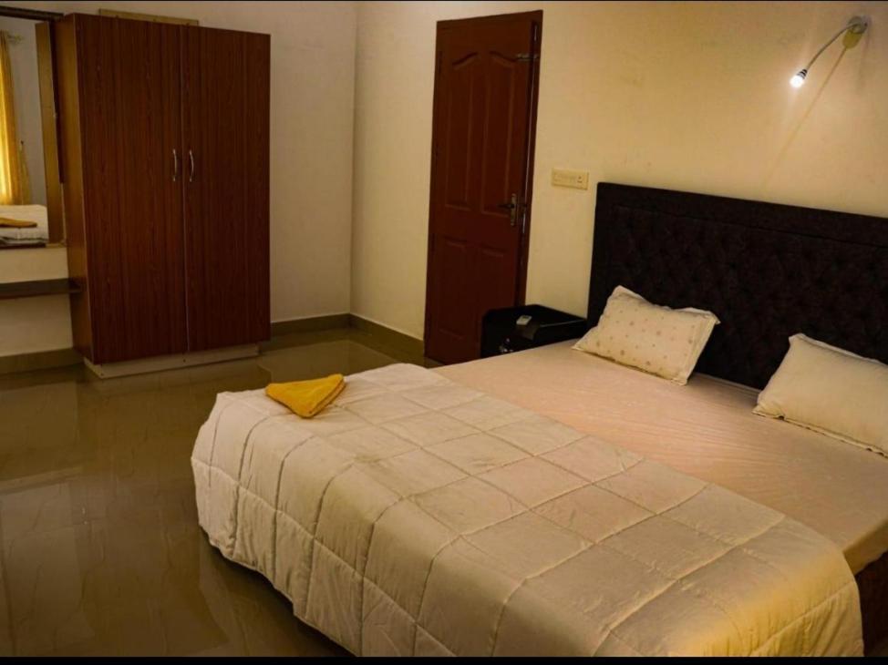 Nest Resorts Athirappilly Exteriör bild